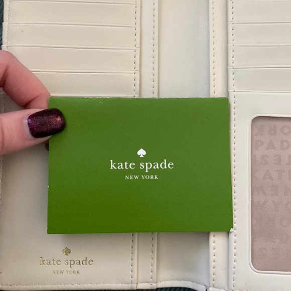 kate spade wallet - Picture 4 of 5
